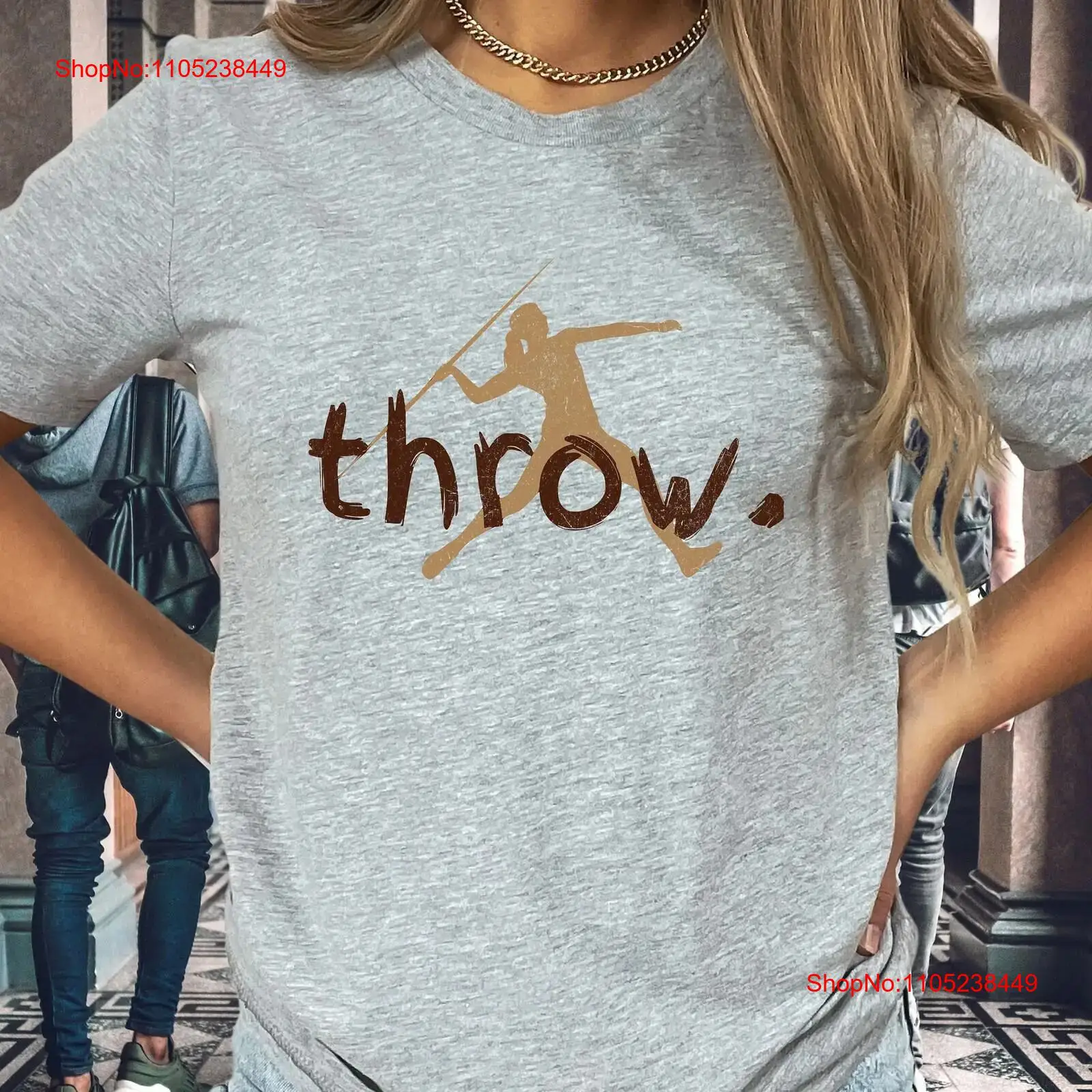Javelin Throwing - Kaos Distressed Javelin Thrower untuk Wanita,